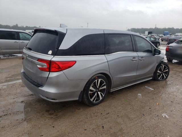 Image 3 of 2018 HONDA ODYSSEY ELITE 2018 with VIN 5FNRL6H95JB088566