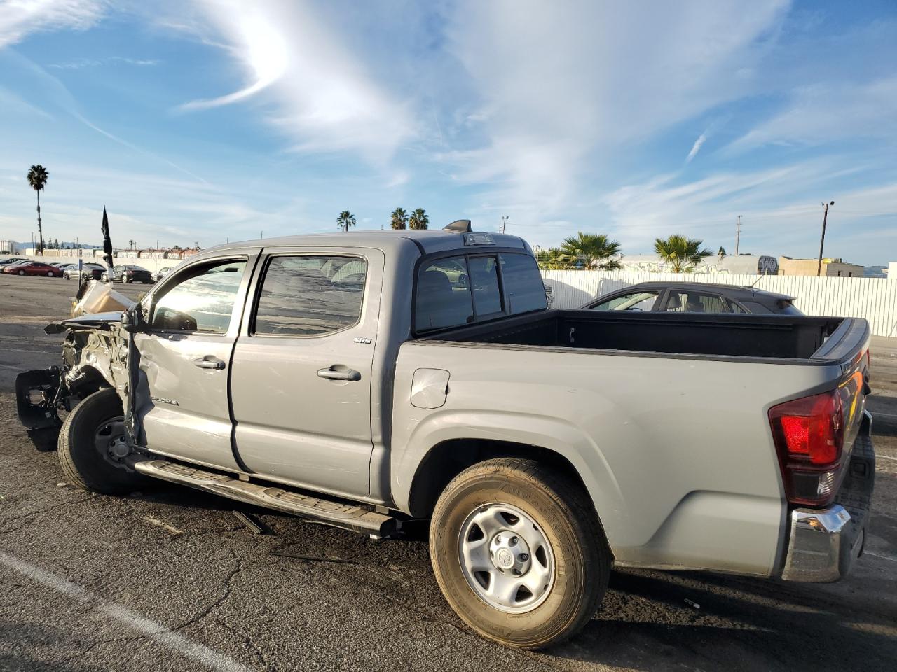 Image 2 of 2021 TOYOTA TACOMA DOUBLE CAB 2021 with VIN 3TYAX5GN6MT015320