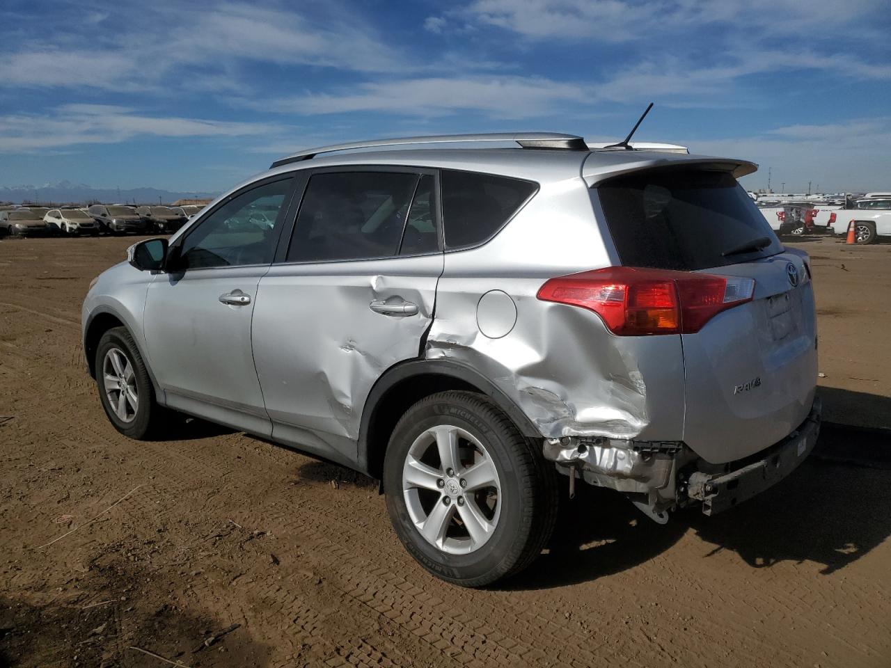 Изображение 2 2014 TOYOTA RAV4 XLE 2014 с VIN 2T3RFREVXEW174157