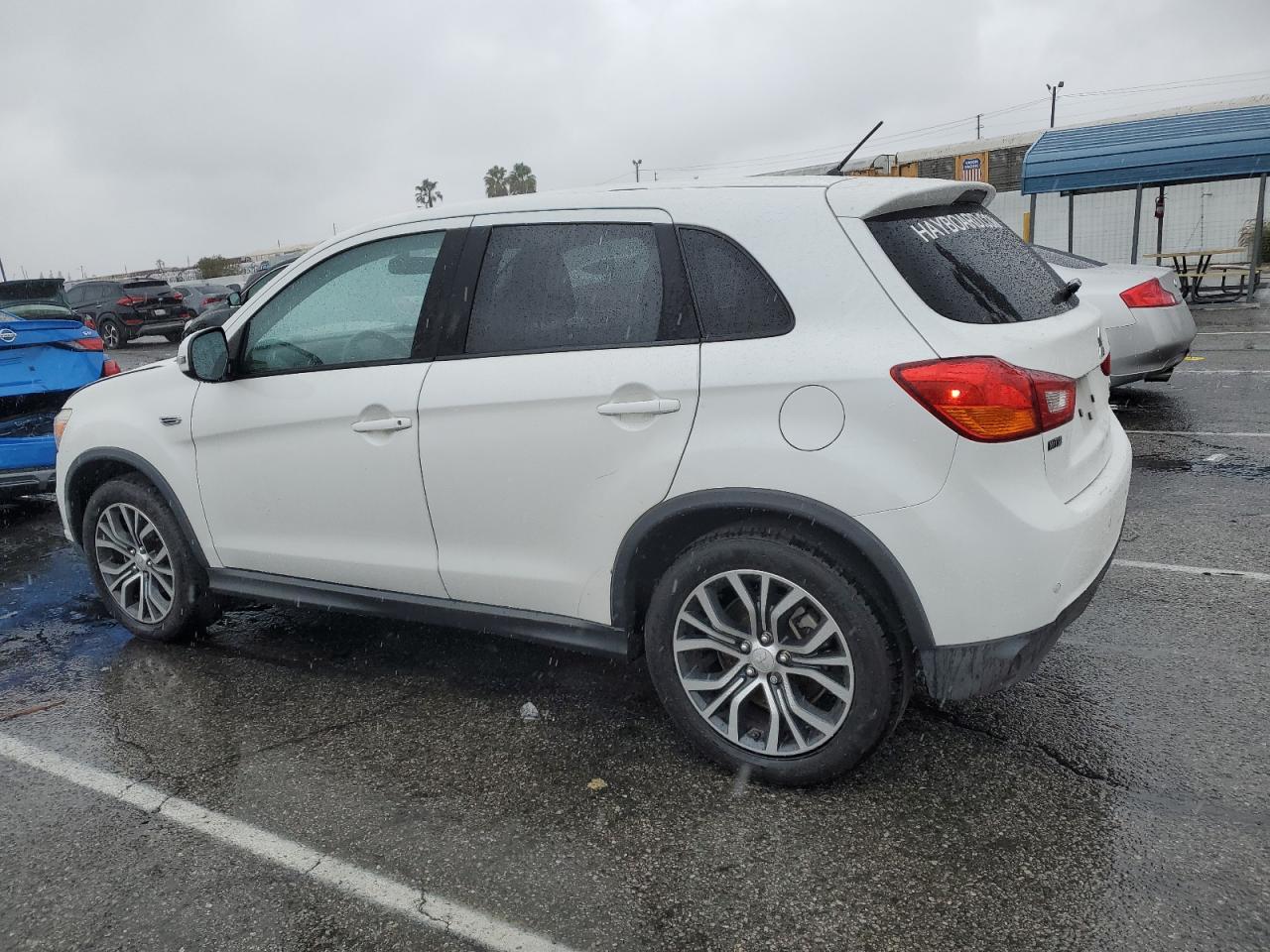 Obraz 2 z 2016 MITSUBISHI OUTLANDER SPORT ES 2016 z VIN JA4AP3AW0GZ059490