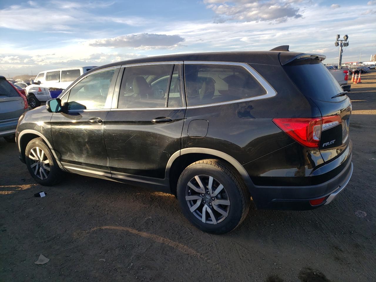 Obraz 2 z 2019 HONDA PILOT EXL 2019 z VIN 5FNYF6H5XKB007899