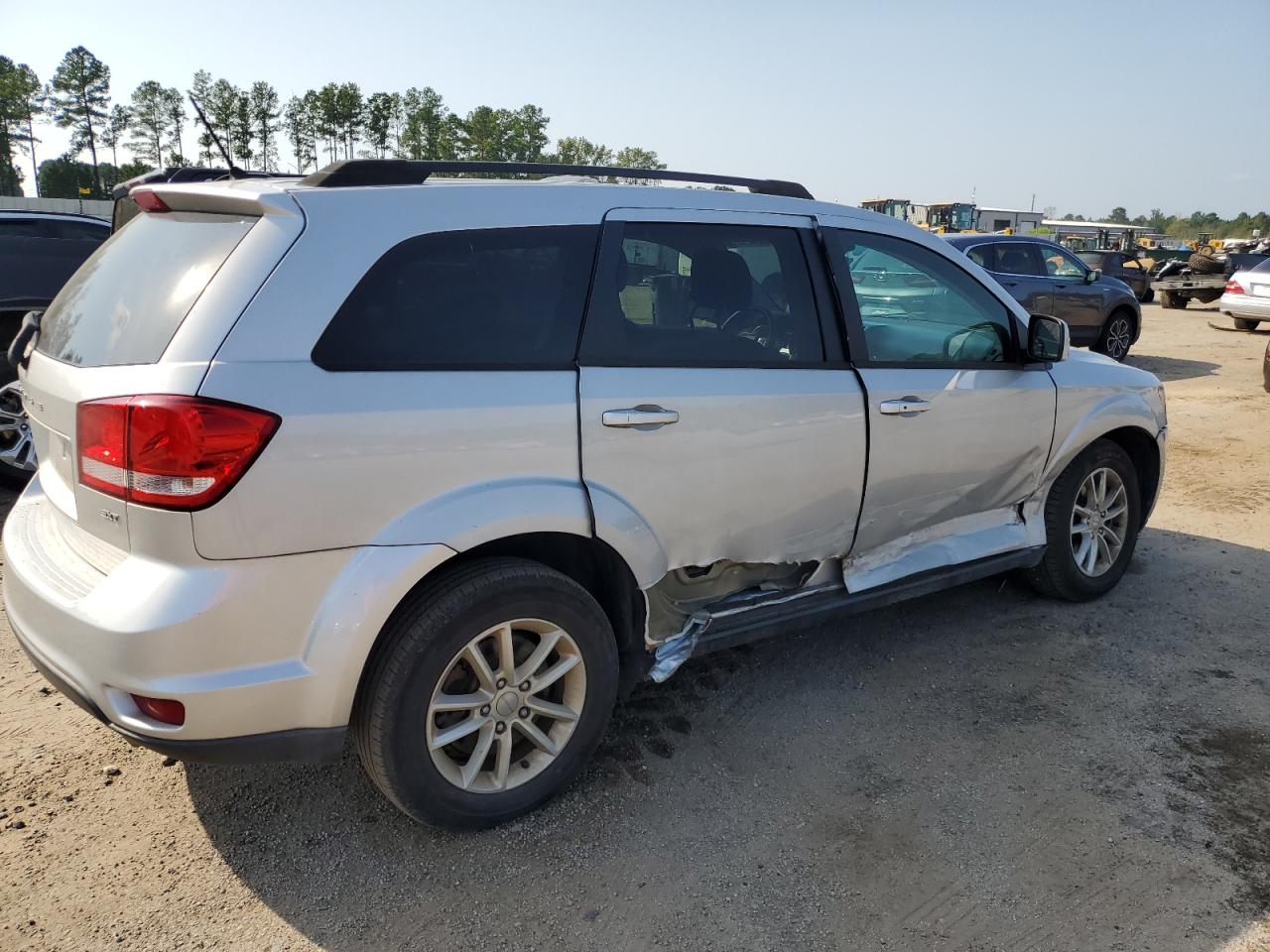 Image 3 of 2014 DODGE JOURNEY SXT 2014 with VIN 3C4PDDBG1ET265072