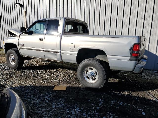 Image 2 of 2000 DODGE RAM 2500  2000 with VIN 1B7KF2364YJ124653