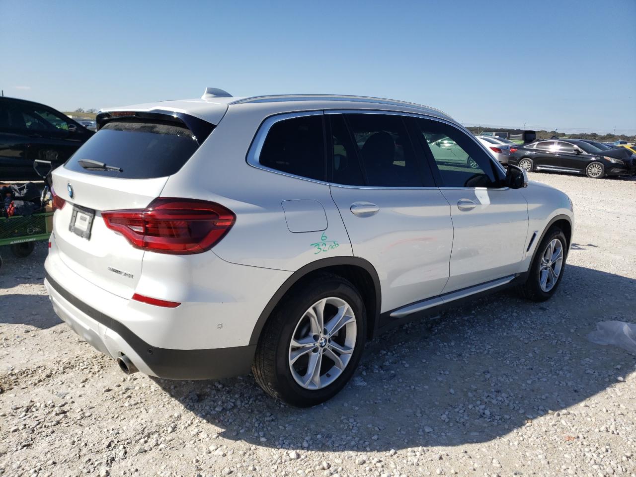 Изображение 3 2020 BMW X3 SDRIVE30I 2020 с VIN 5UXTY3C01L9B36755