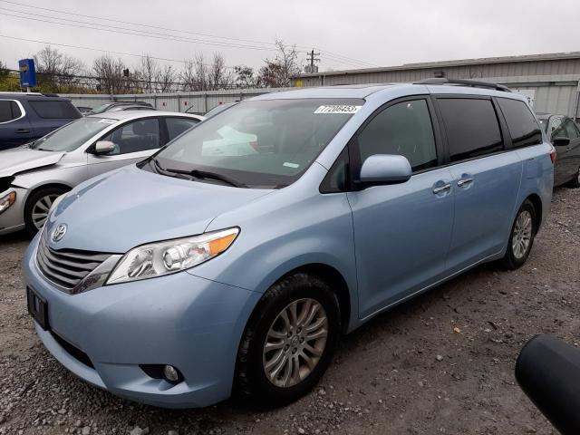 Obraz 1 z 2017 TOYOTA SIENNA XLE 2017 z VIN 5TDYZ3DC1HS861002