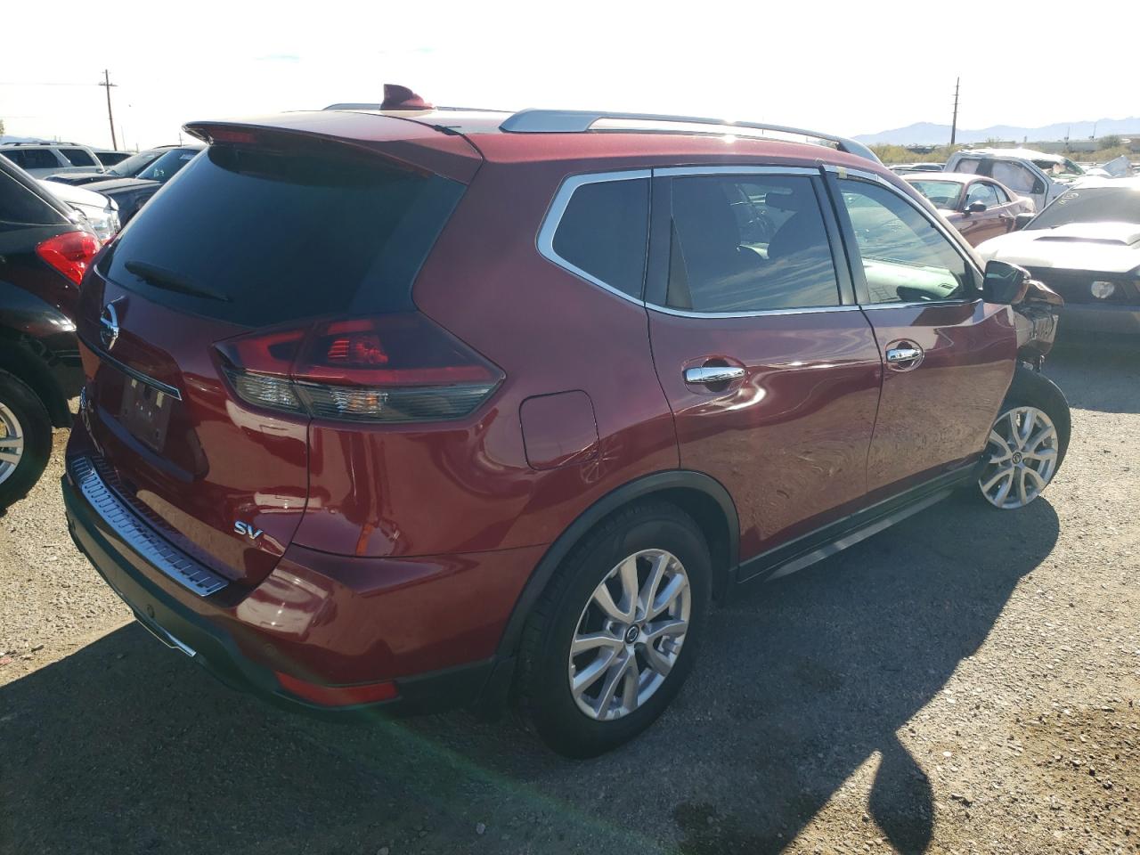 Obraz 3 z 2019 NISSAN ROGUE S 2019 z VIN 5N1AT2MT6KC722615