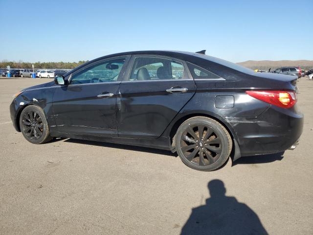 Image 2 of 2013 HYUNDAI SONATA SE 2013 with VIN 5NPEC4AC4DH800483