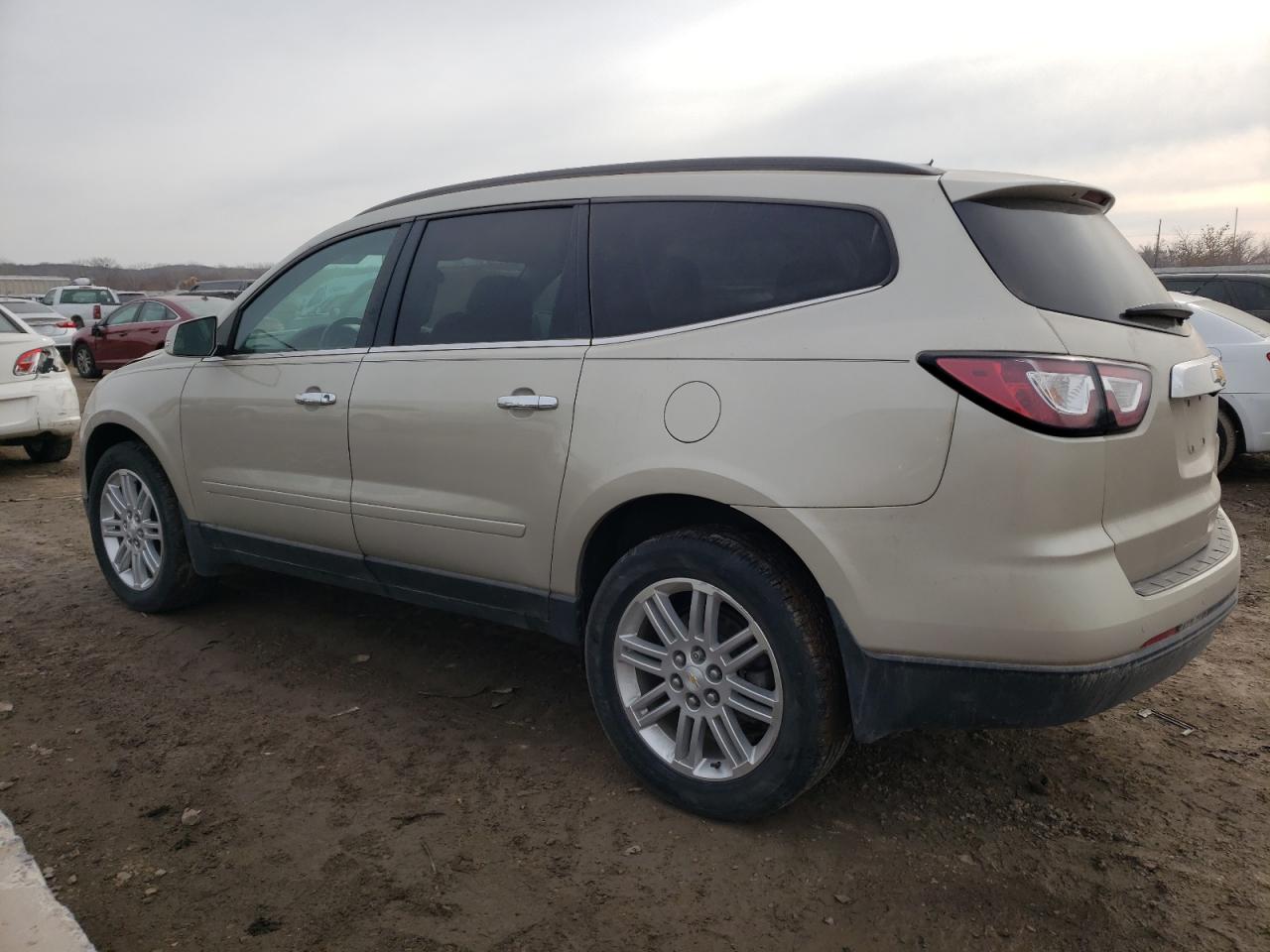 Image 2 of 2015 CHEVROLET TRAVERSE LT 2015 with VIN 1GNKRGKD9FJ362216
