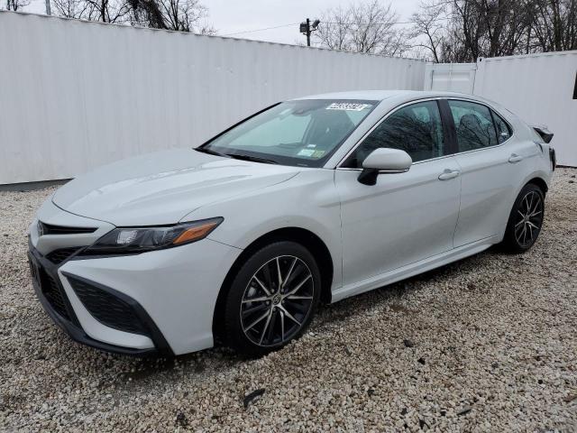 Изображение 1 2022 TOYOTA CAMRY SE 2022 с VIN 4T1G11AK2NU053845