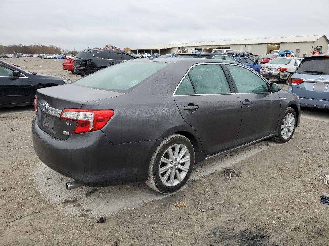 Obraz 3 z 2014 TOYOTA CAMRY HYBRID 2014 z VIN 4T1BD1FK7EU098550