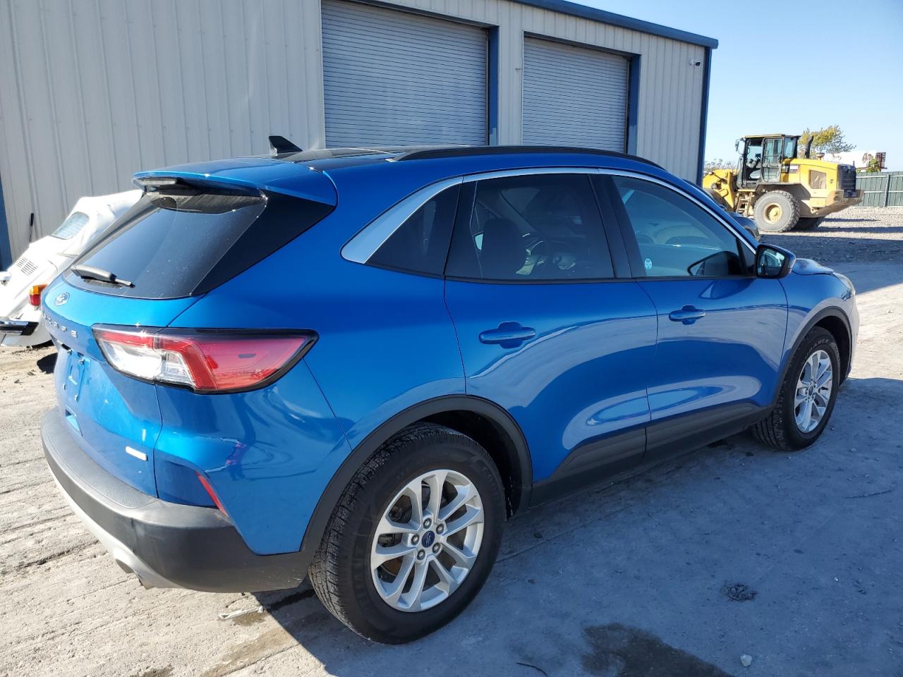 Image 3 of 2020 FORD ESCAPE SE 2020 with VIN 1FMCU0G65LUC31013