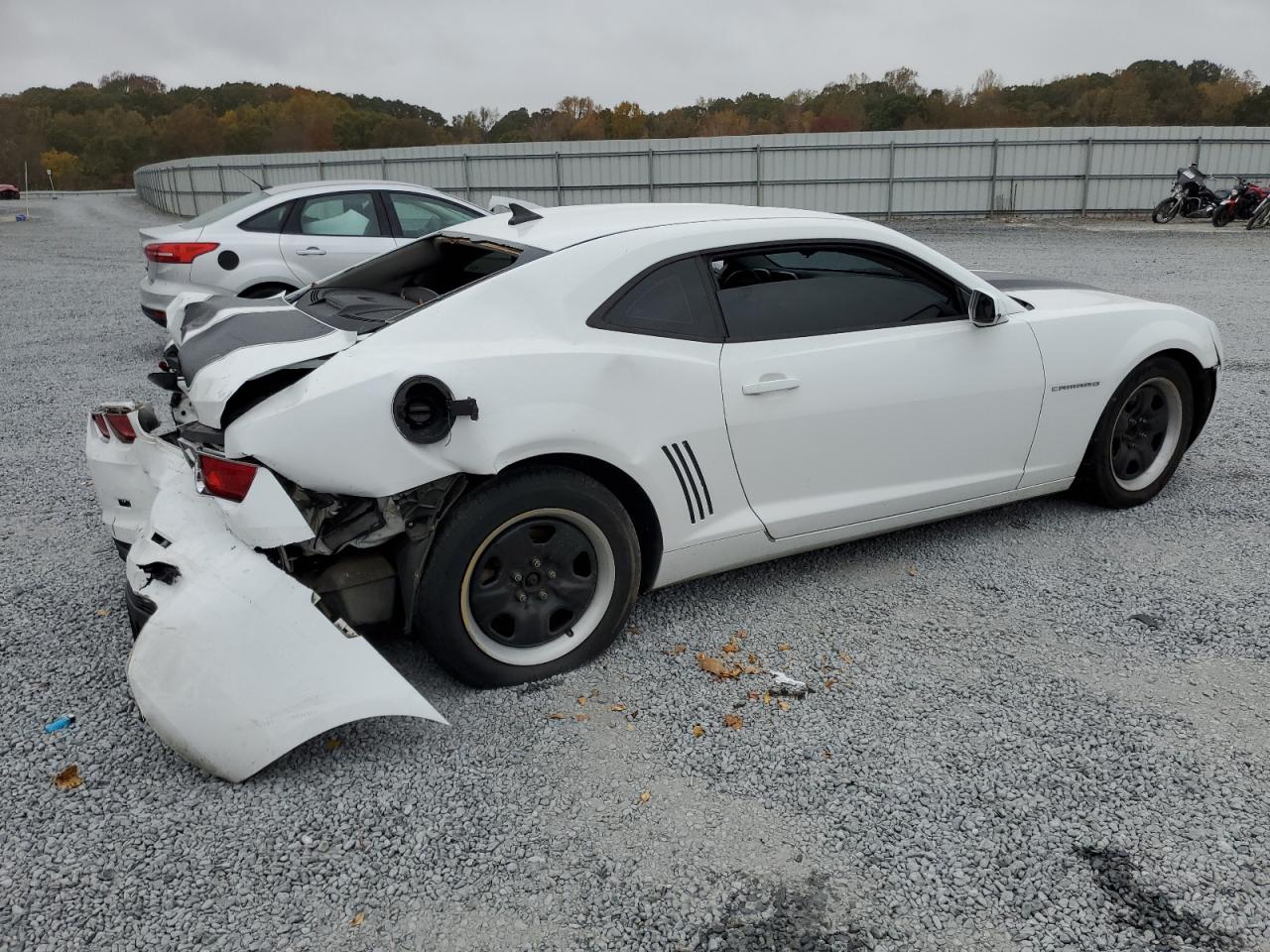 Image 3 of 2011 CHEVROLET CAMARO LS 2011 with VIN 2G1FA1ED6B9145814