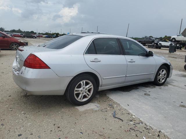 Image 3 of 2007 HONDA ACCORD EX 2007 with VIN 1HGCM56887A172746