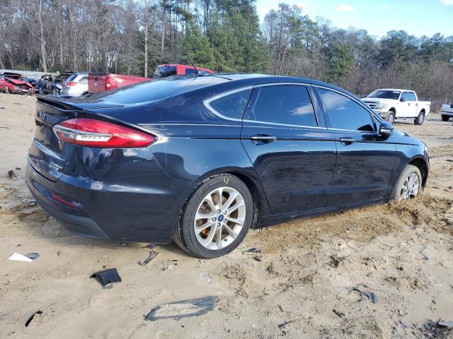 Image 3 of 2019 FORD FUSION TITANIUM 2019 with VIN 3FA6P0SU1KR228572