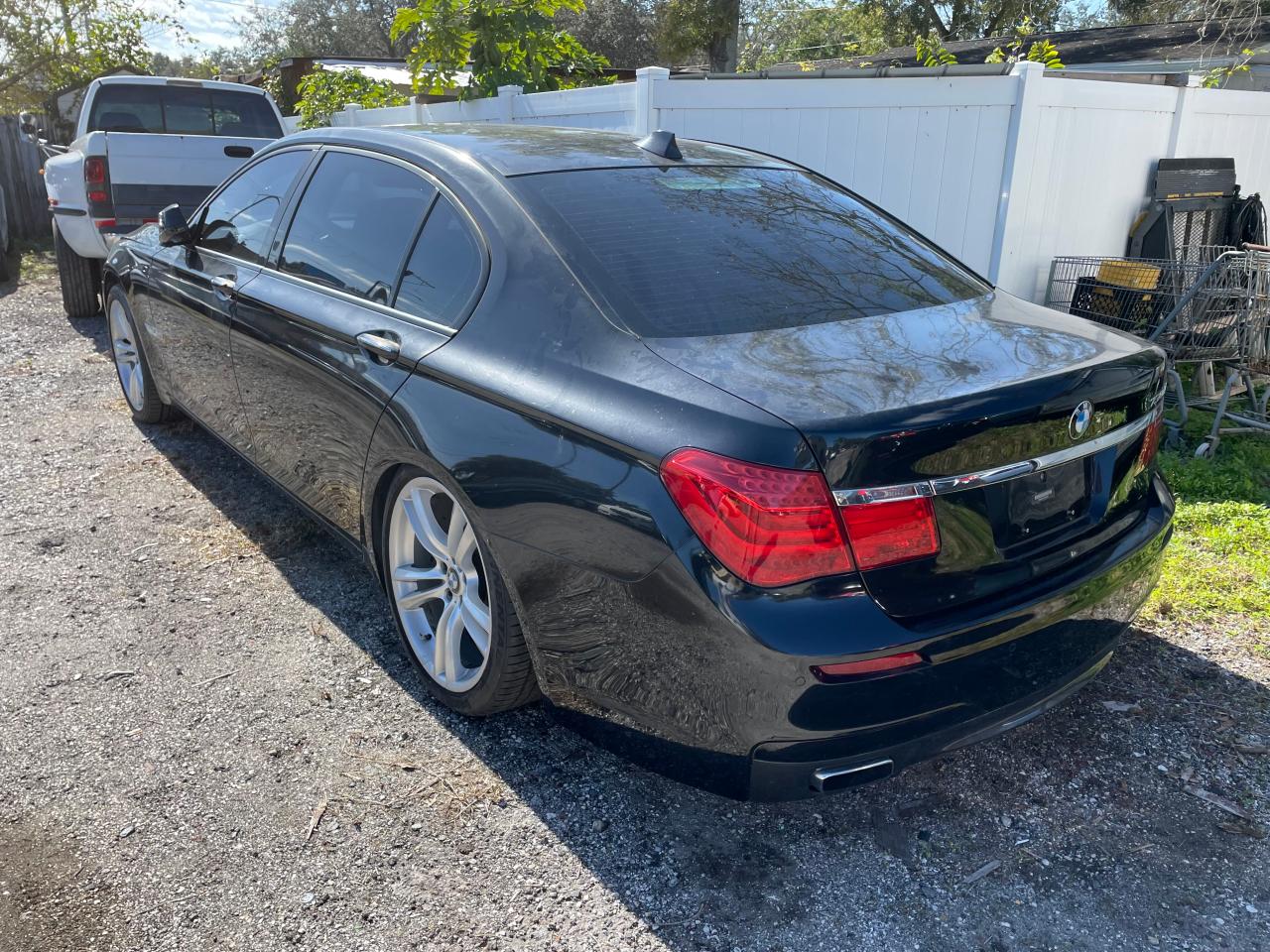 Image 3 of 2012 BMW 750 LI 2012 with VIN WBAKB8C51CC964003