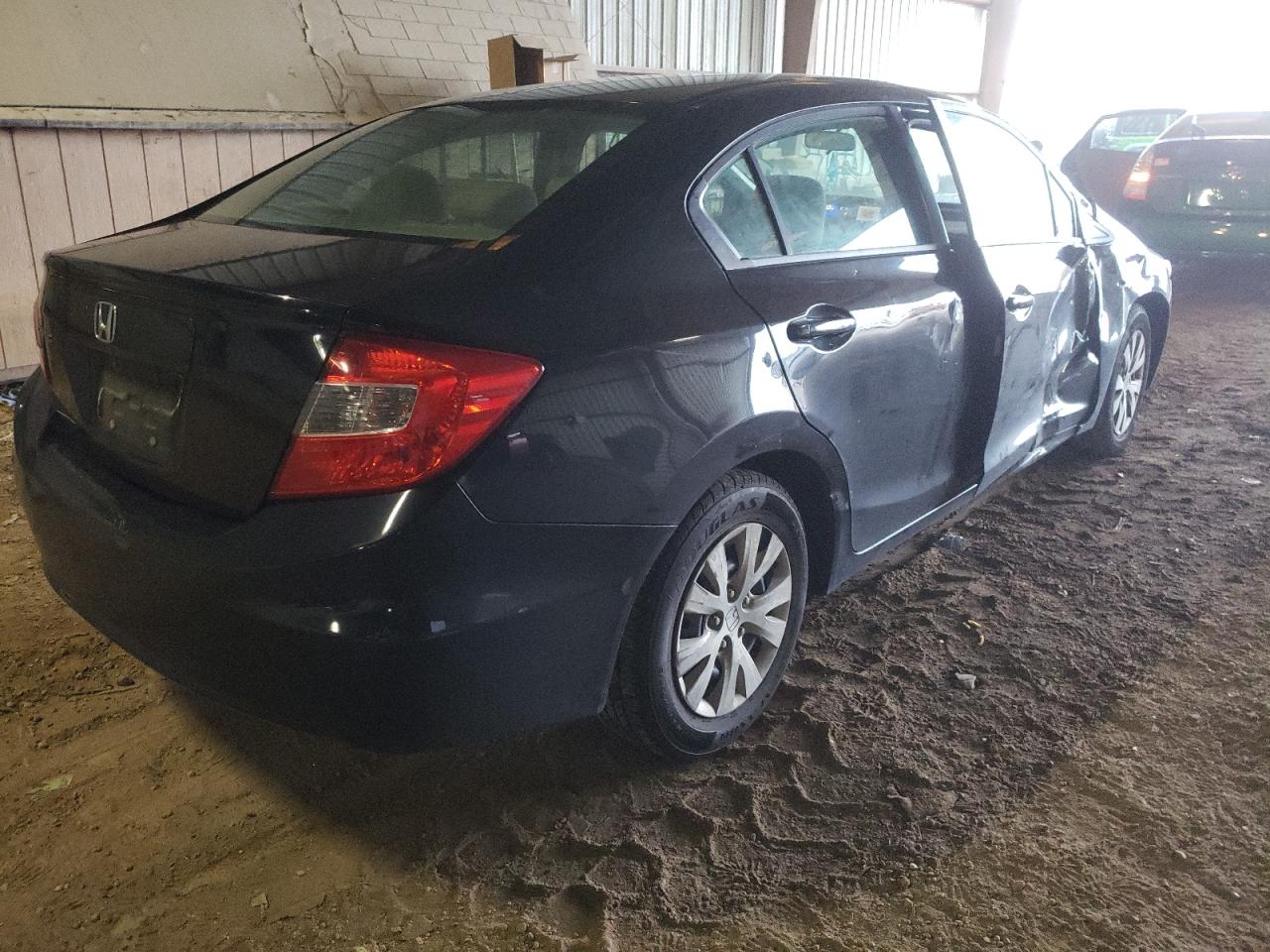 Obraz 3 z 2012 HONDA CIVIC LX 2012 z VIN 2HGFB2F55CH323318