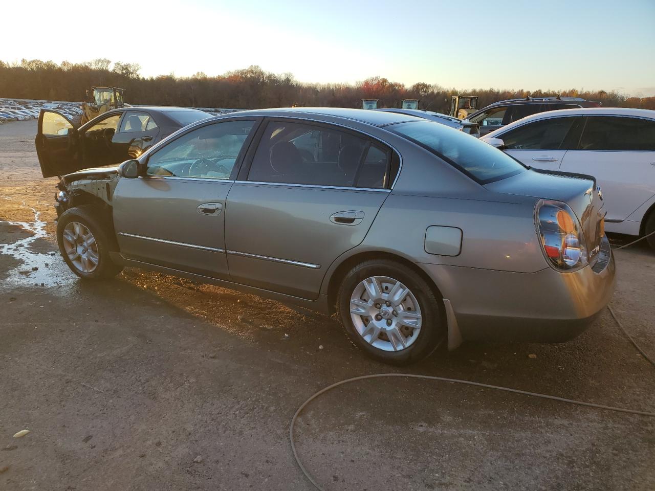 Image 2 of 2006 NISSAN ALTIMA S 2006 with VIN 1N4AL11D76N312062