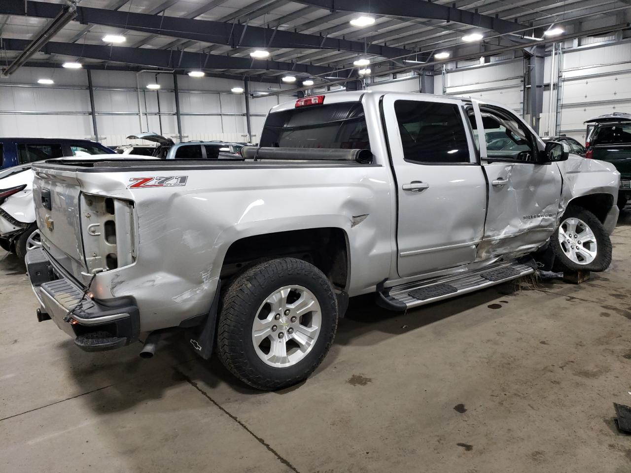 Obraz 3 z 2016 CHEVROLET SILVERADO K1500 LT 2016 z VIN 3GCUKREC4GG356833