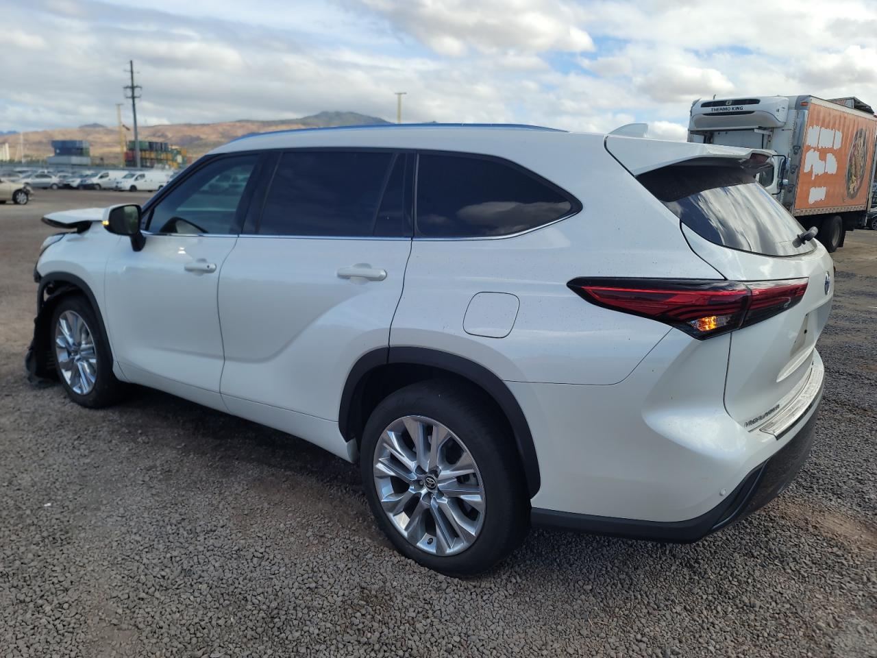 Obraz 2 z 2020 TOYOTA HIGHLANDER LIMITED 2020 z VIN 5TDYZRAH5LS006671