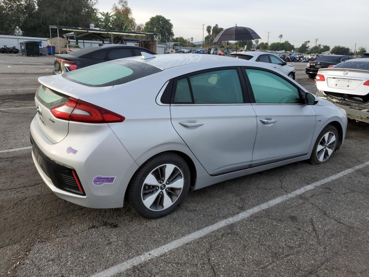 Obraz 3 z 2019 HYUNDAI IONIQ LIMITED 2019 z VIN KMHC75LDXKU110856