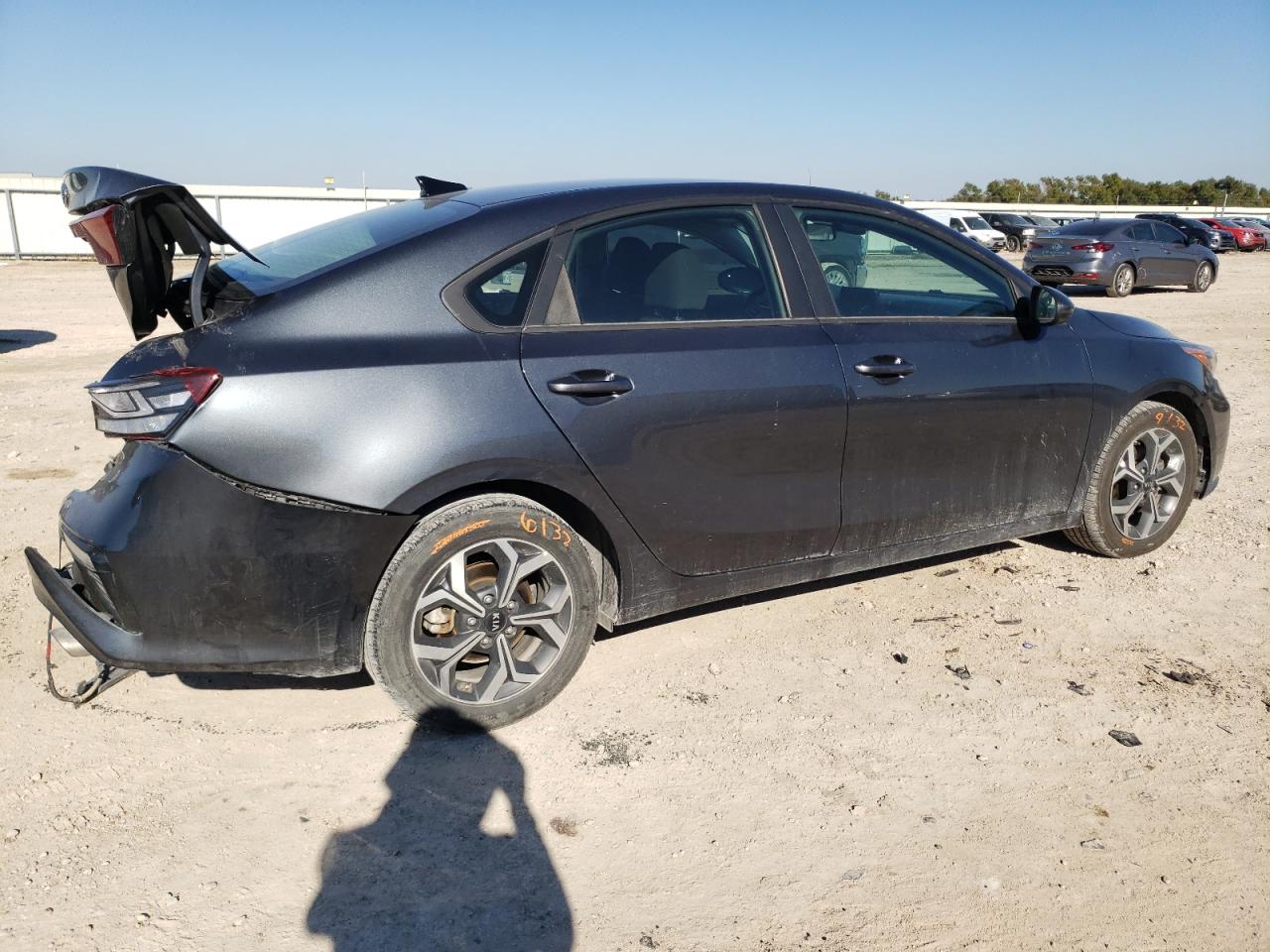 Obraz 3 z 2021 KIA FORTE FE 2021 z VIN 3KPF24AD3ME331276