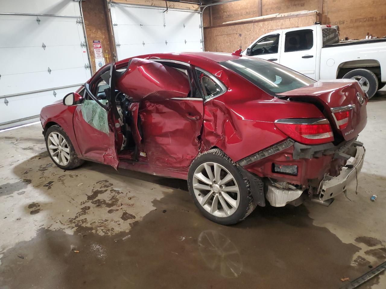 Image 2 of 2014 BUICK VERANO  2014 with VIN 1G4PP5SK7E4241474