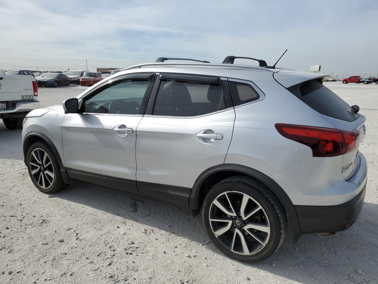 Image 2 of 2017 NISSAN ROGUE SPORT S 2017 with VIN JN1BJ1CP4HW023426