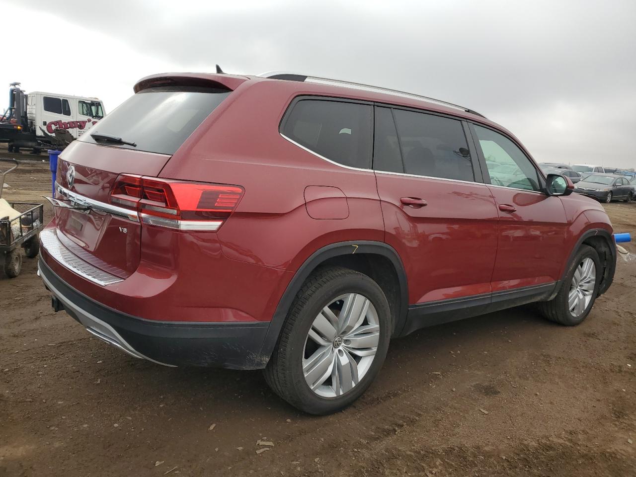 Image 3 of 2019 VOLKSWAGEN ATLAS SE 2019 with VIN 1V2WR2CA0KC562268