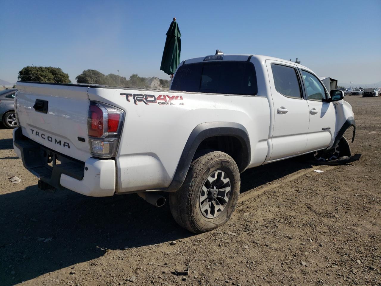 Изображение 3 2021 TOYOTA TACOMA DOUBLE CAB 2021 с VIN 3TMDZ5BN6MM113449