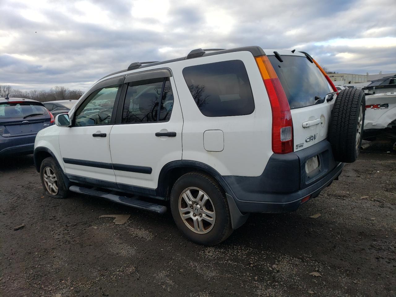 Image 2 of 2002 HONDA CR-V EX 2002 with VIN JHLRD78872C024752