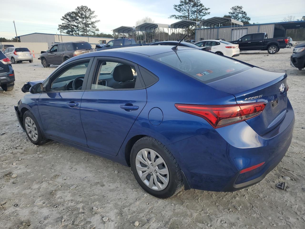 Image 2 of 2020 HYUNDAI ACCENT SE 2020 with VIN 3KPC24A67LE125333