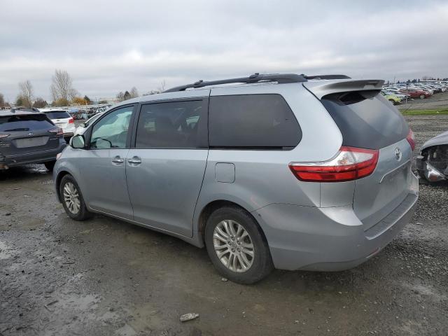Image 2 of 2015 TOYOTA SIENNA XLE 2015 with VIN 5TDYK3DC7FS613533