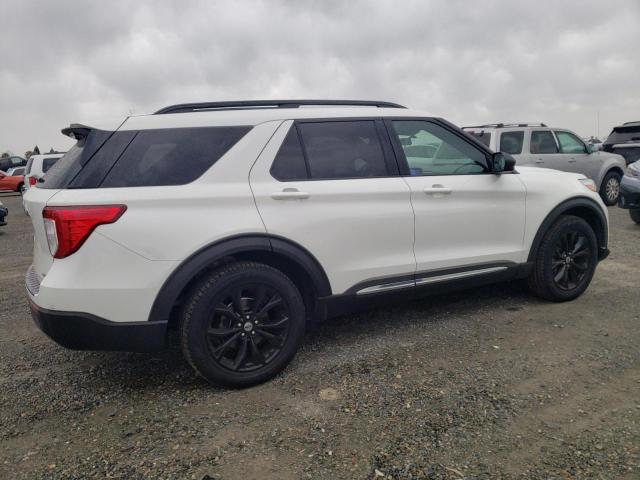 Image 3 of 2020 FORD EXPLORER XLT 2020 with VIN 1FMSK8DH3LGB54646