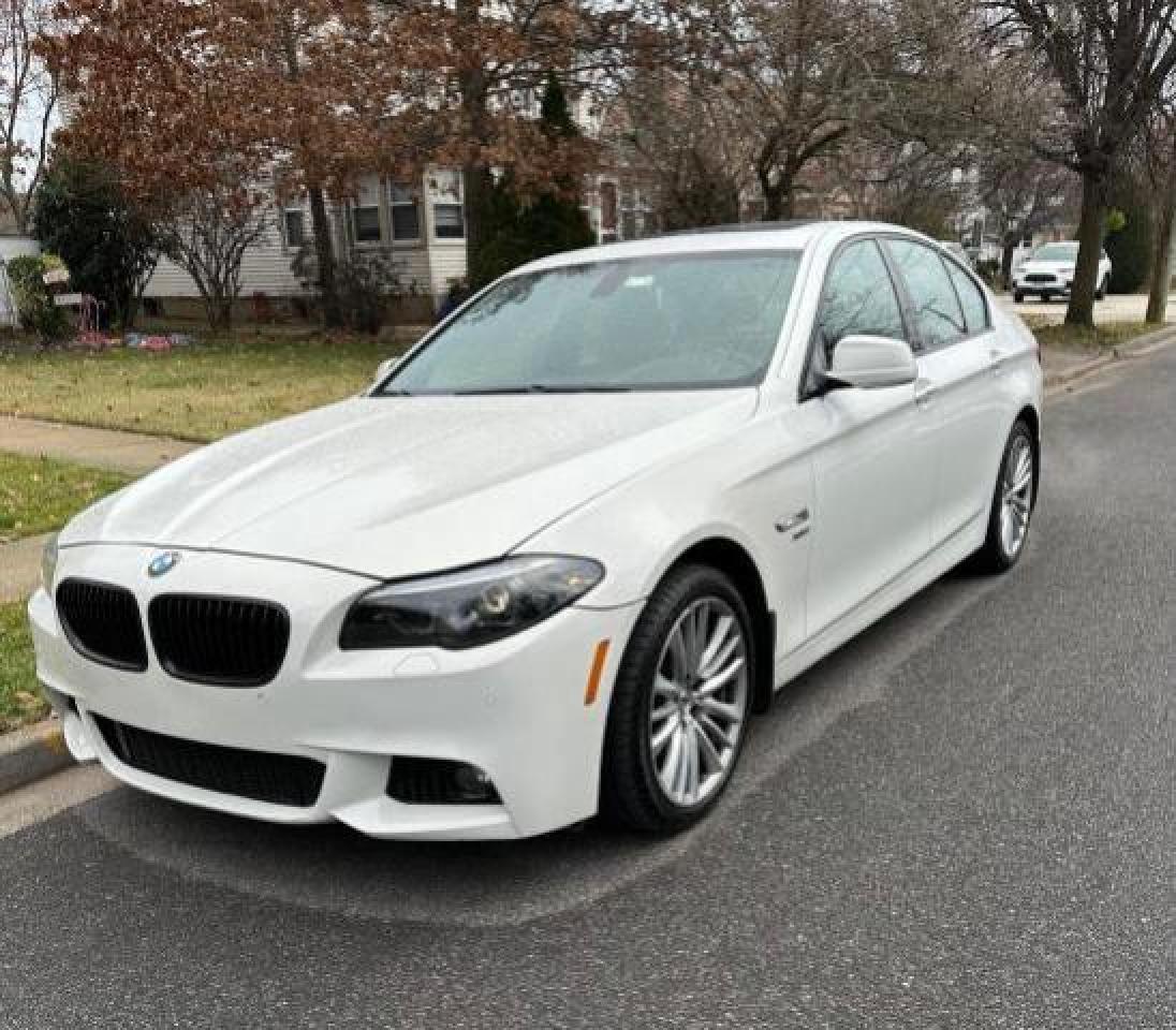 2012 BMW 550 XI 2012 image