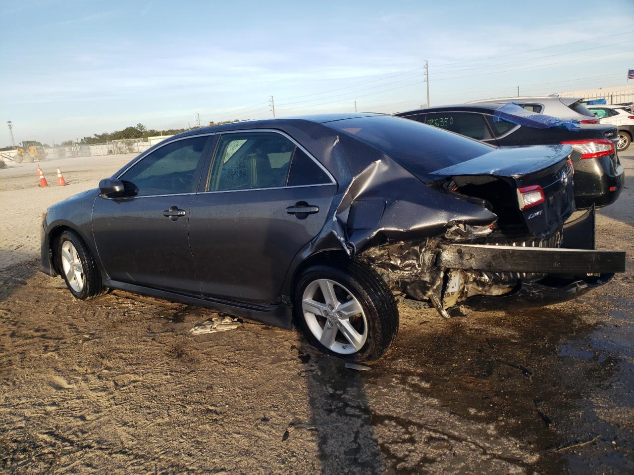 Изображение 2 2013 TOYOTA CAMRY L 2013 с VIN 4T1BF1FK9DU261367