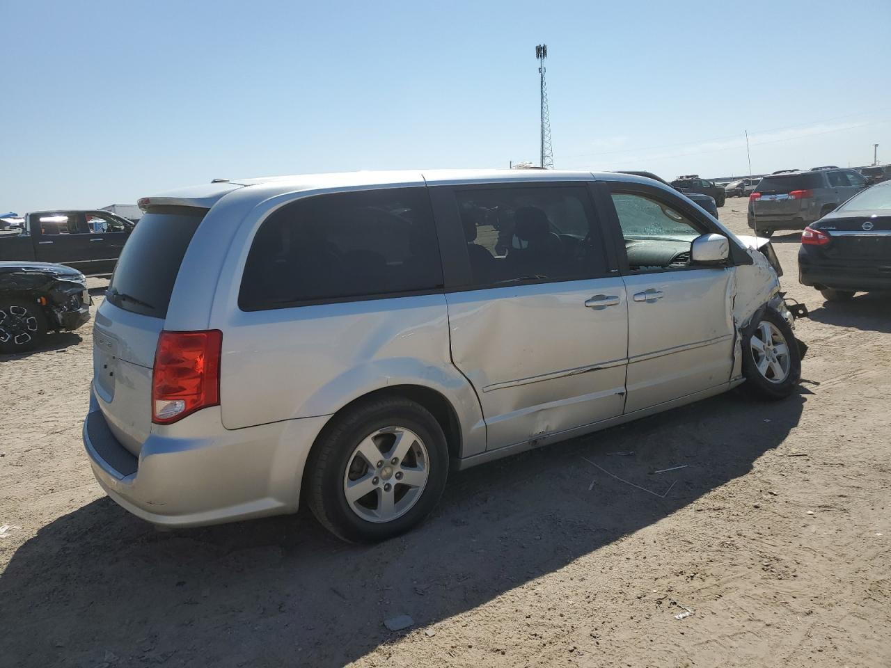 Image 3 of 2011 DODGE GRAND CARAVAN MAINSTREET 2011 with VIN 2D4RN3DG6BR619098