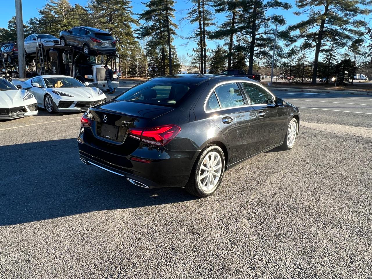 Image 3 of 2019 MERCEDES-BENZ A 220 4MATIC 2019 with VIN WDD3G4FB1KW003035
