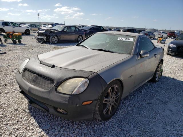 Image 1 of 2004 MERCEDES-BENZ SLK 320 2004 with VIN WDBKK65F04F299591