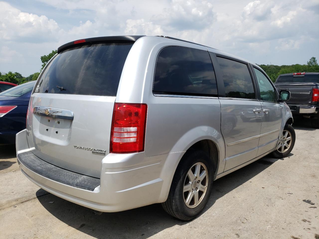 Изображение 3 2010 CHRYSLER TOWN & COUNTRY TOURING 2010 с VIN 2A4RR5D17AR279185