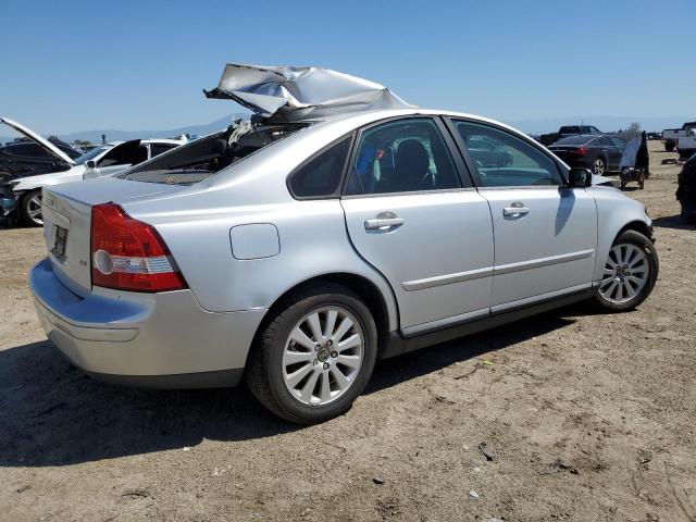 Image 3 of 2005 VOLVO S40 2.4I 2005 with VIN YV1MS390X52101648