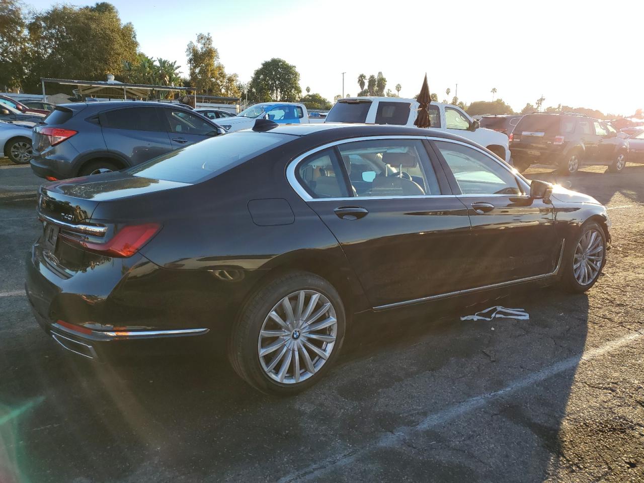Obraz 3 z 2022 BMW 740 I 2022 z VIN WBA7T2C07NCK93444