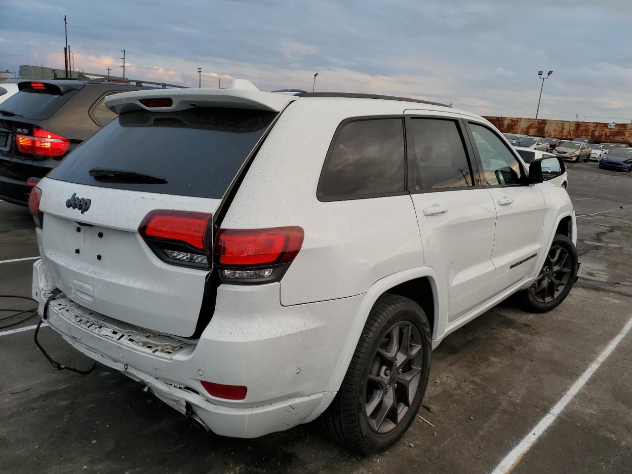 Obraz 3 z 2021 JEEP GRAND CHEROKEE LIMITED 2021 z VIN 1C4RJEBG1MC814268