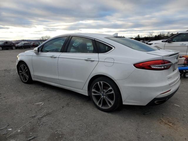 Изображение 2 2019 FORD FUSION TITANIUM 2019 с VIN 3FA6P0D93KR184390