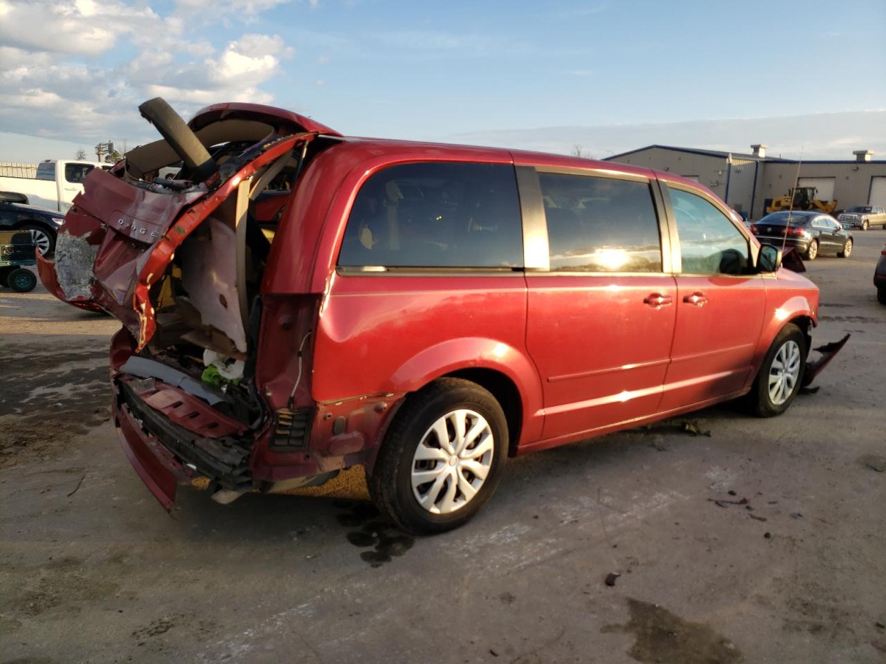 Изображение 3 Dodge Grand Caravan Se 2016 с VIN 2C4RDGBGXGR162023