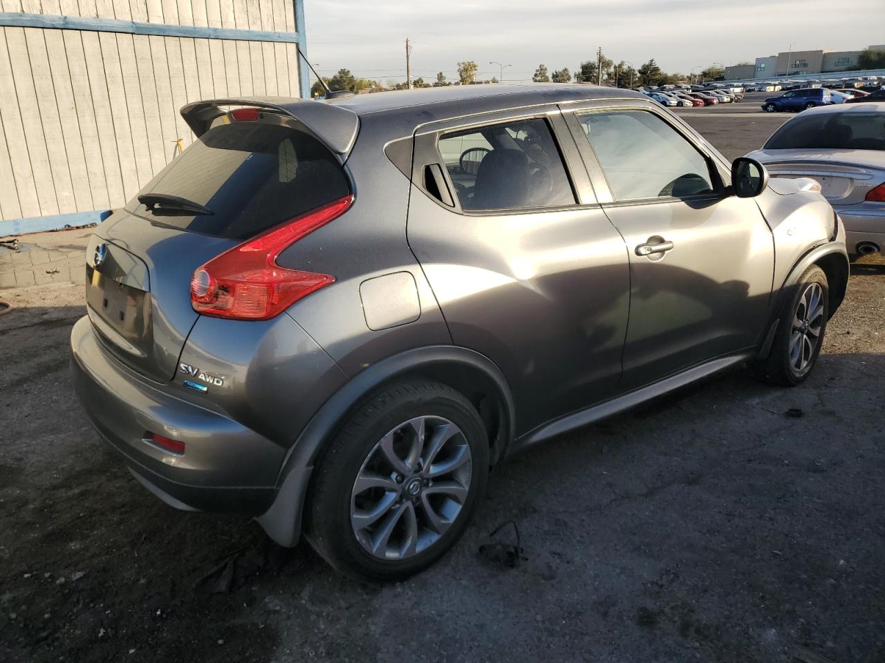 Obraz 3 z 2013 NISSAN JUKE S 2013 z VIN JN8AF5MV3DT220408