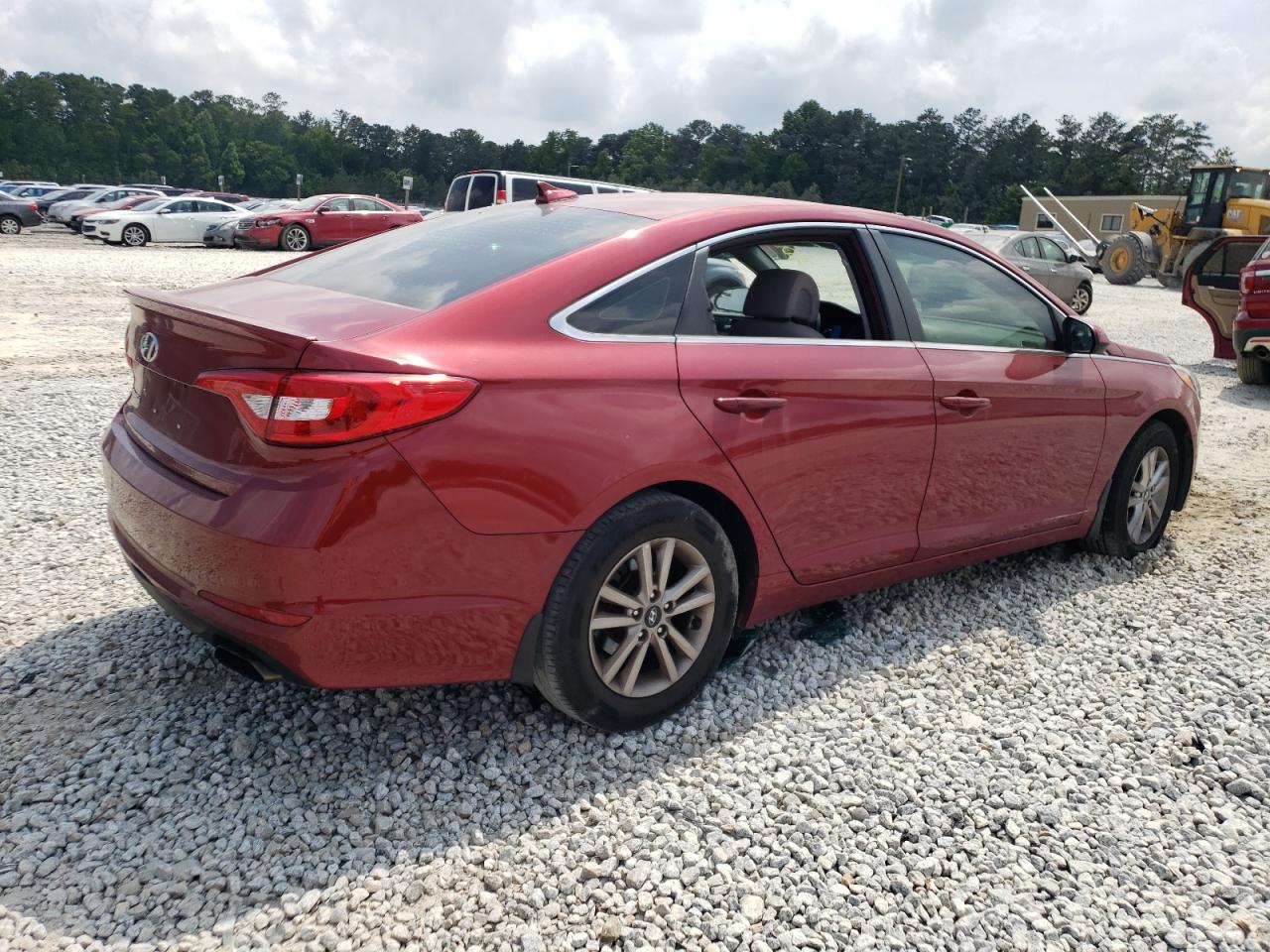 Image 3 of 2016 HYUNDAI SONATA SE 2016 with VIN 5NPE24AF6GH423009