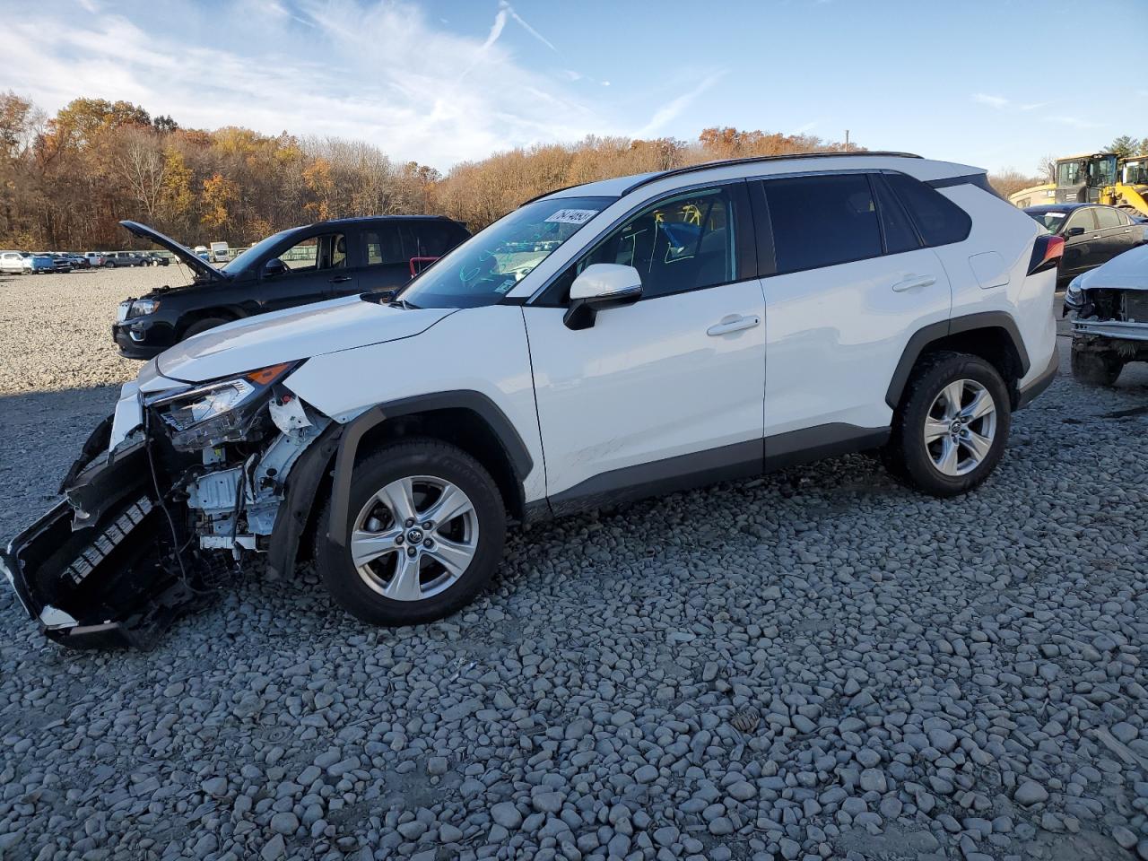 Image 1 of 2020 TOYOTA RAV4 XLE 2020 with VIN 2T3P1RFVXLW126885