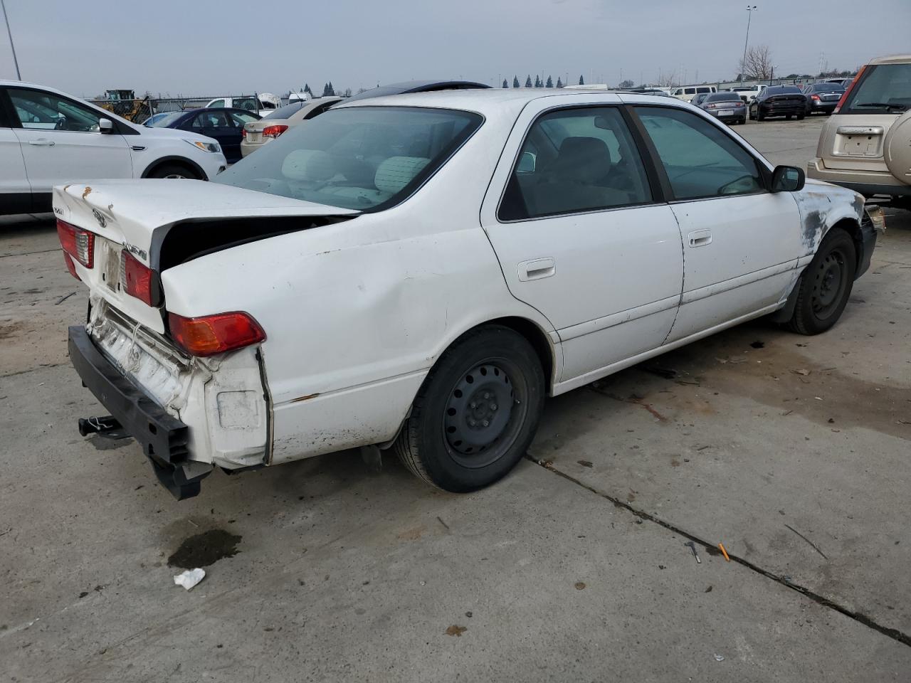 Изображение 3 2000 TOYOTA CAMRY CE 2000 с VIN JT2BG22KXY0459958