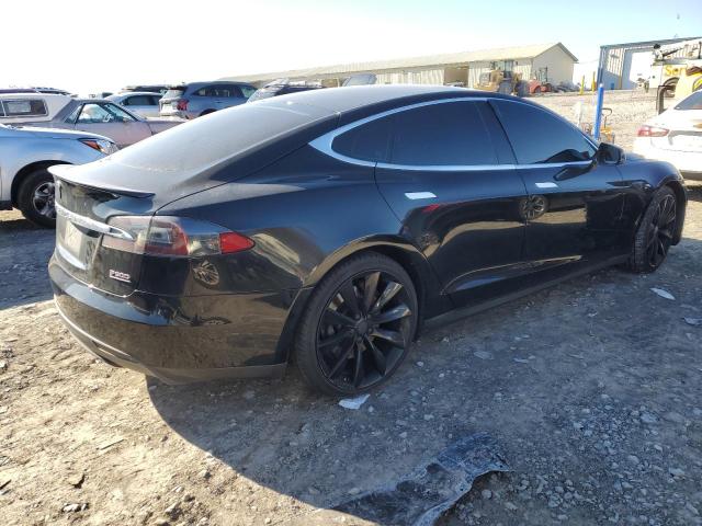 Obraz 3 z 2015 TESLA MODEL S  2015 z VIN 5YJSA1E4XFF118798