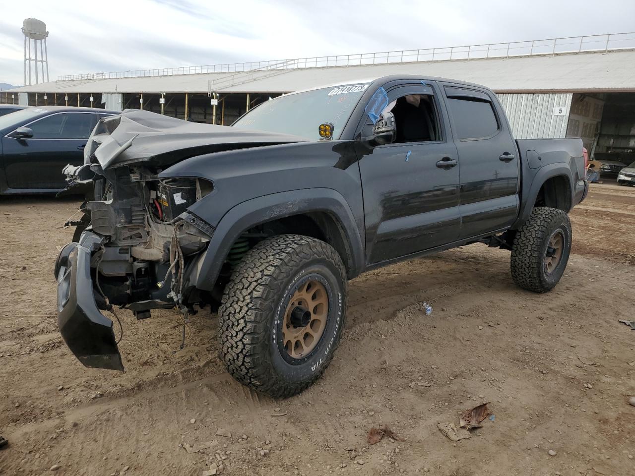 Obraz 1 z 2017 TOYOTA TACOMA DOUBLE CAB 2017 z VIN 3TMAZ5CN3HM027880